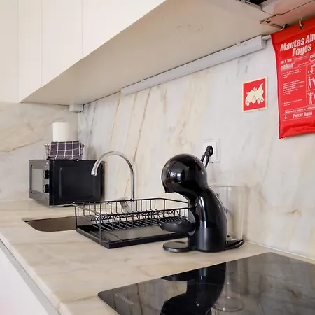 1-bedroom With Terrace Next To Bonfim Metro Station Lägenhet