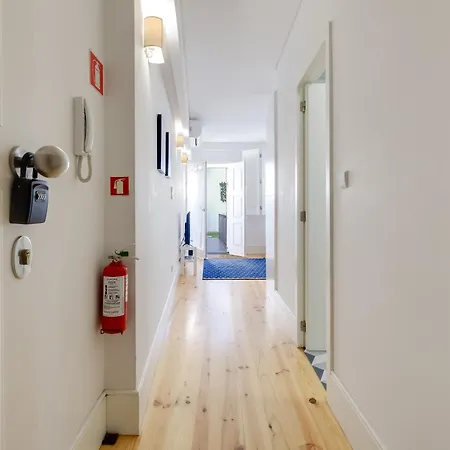 1-bedroom With Terrace Next To Bonfim Metro Station Апартаменты Порту