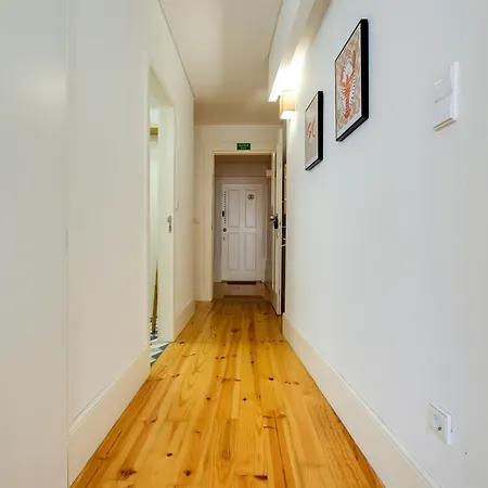 1-bedroom With Terrace Next To Bonfim Metro Station * Порту