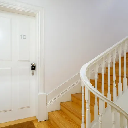 شقة 1-bedroom With Terrace Next To Bonfim Metro Station