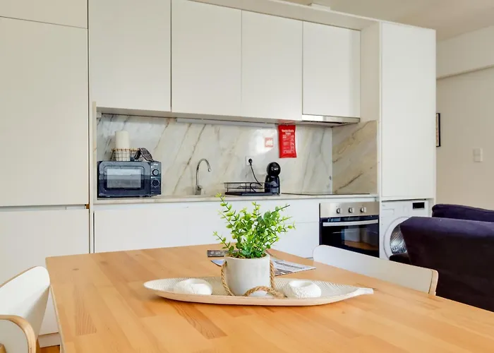 1-bedroom With Terrace Next To Bonfim Metro Station Oporto