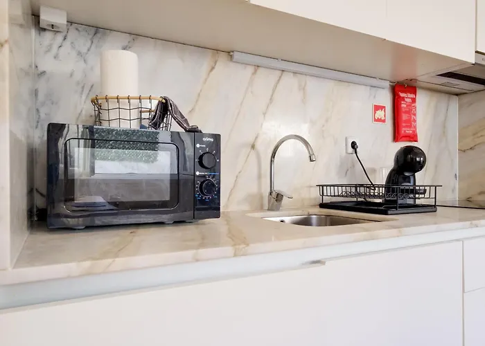 1-bedroom With Terrace Next To Bonfim Metro Station * Porto